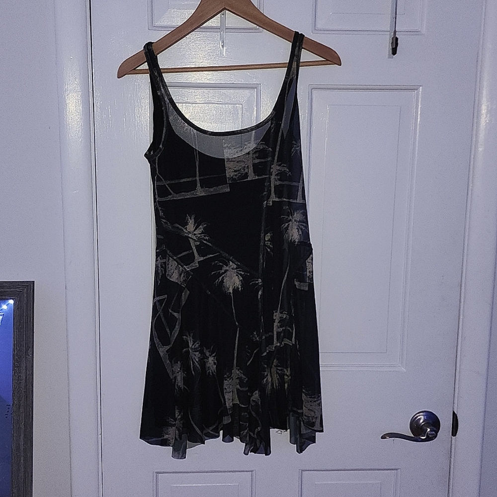 Palm tree dress -Urban outfitters, small, black/gold